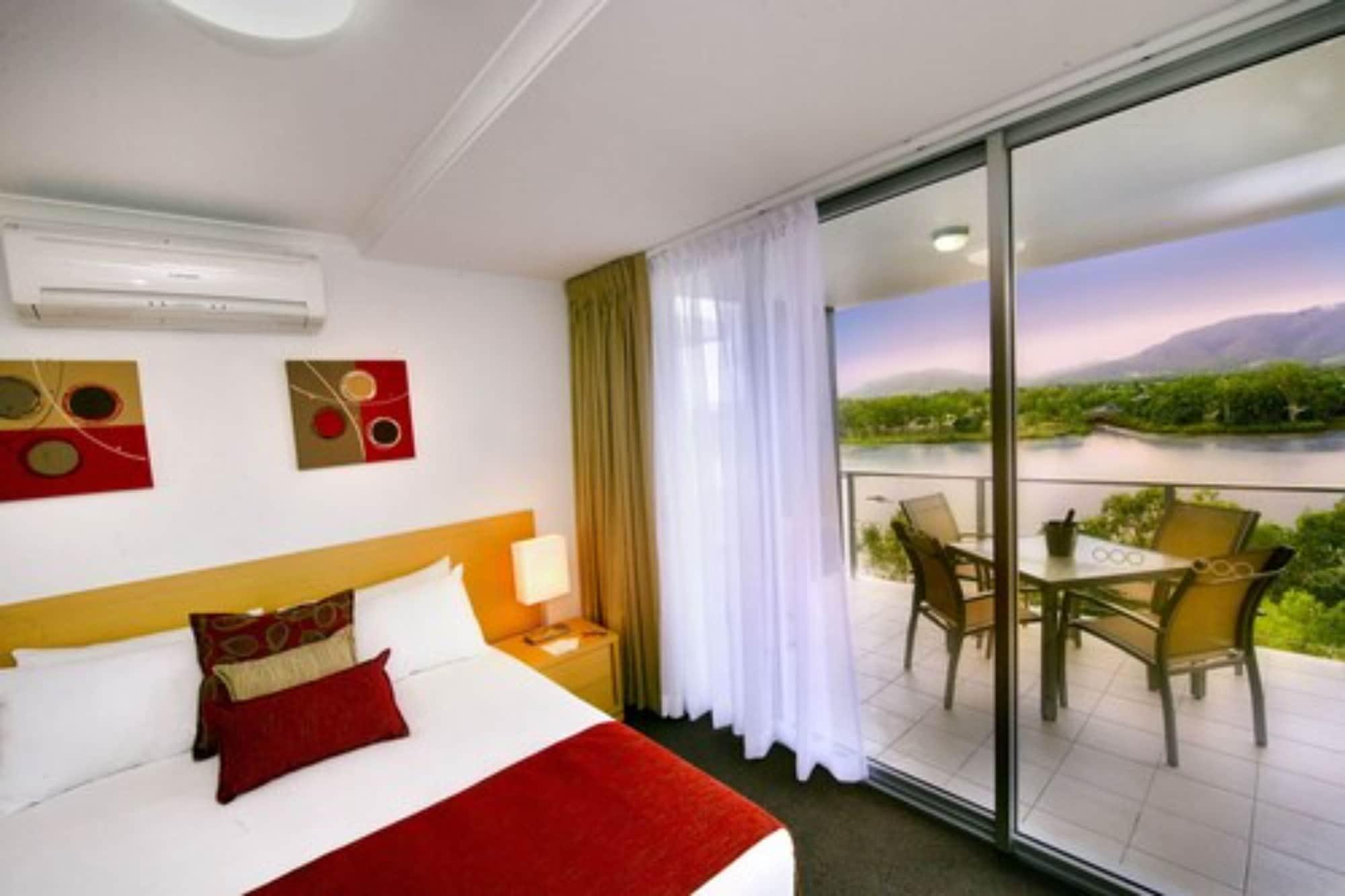 Edge Apartment Hotel Rockhampton Exteriör bild