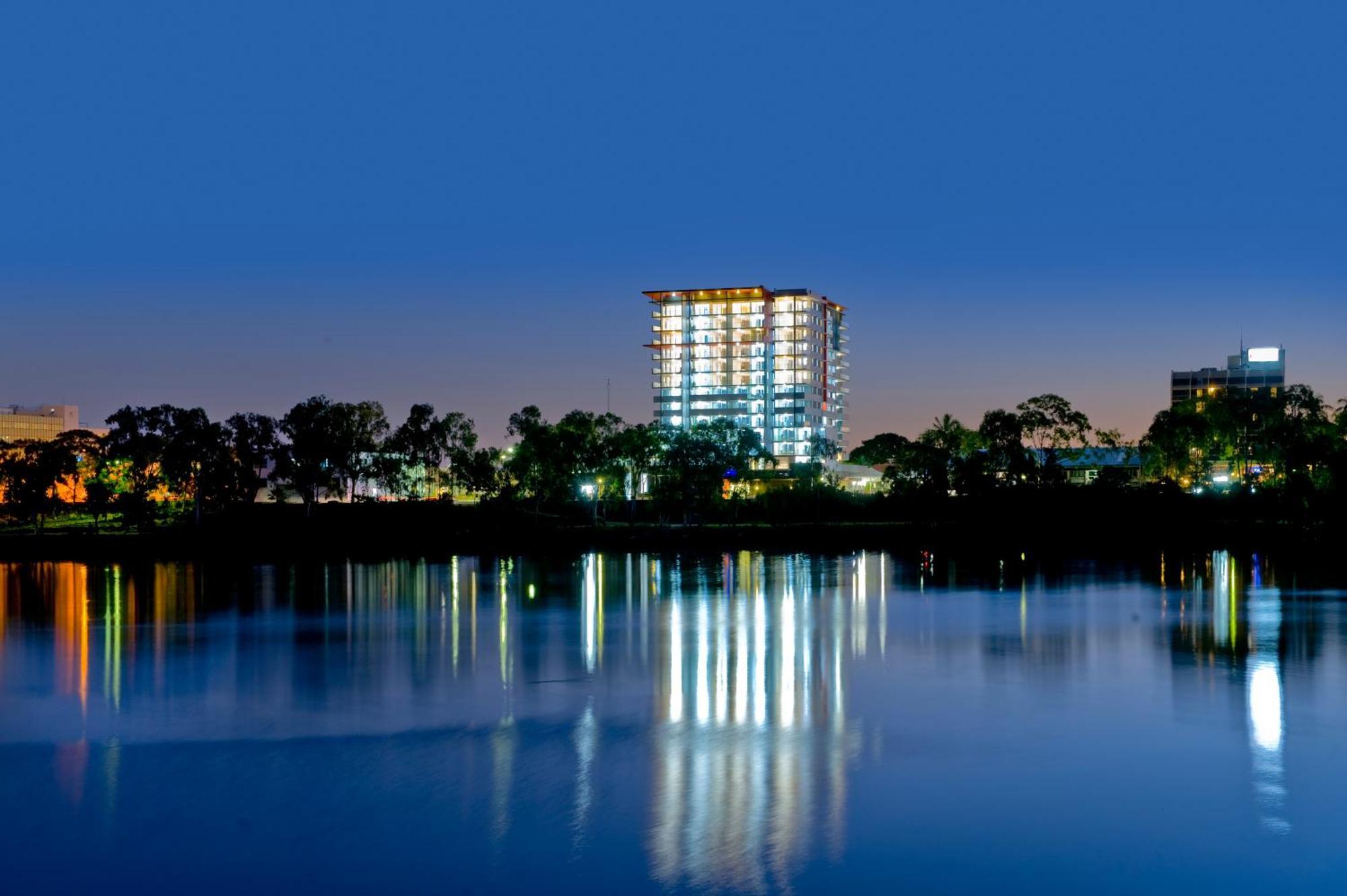 Edge Apartment Hotel Rockhampton Exteriör bild